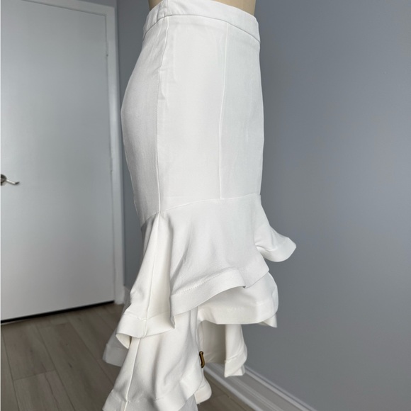 Ina Asymmetrical White Ruffle Skirt - Picture 4 of 6